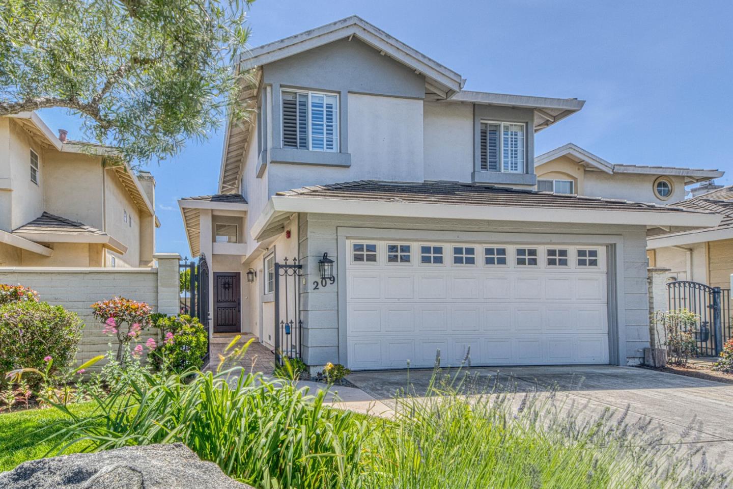 209 Montclair LN, SALINAS, CA 93906