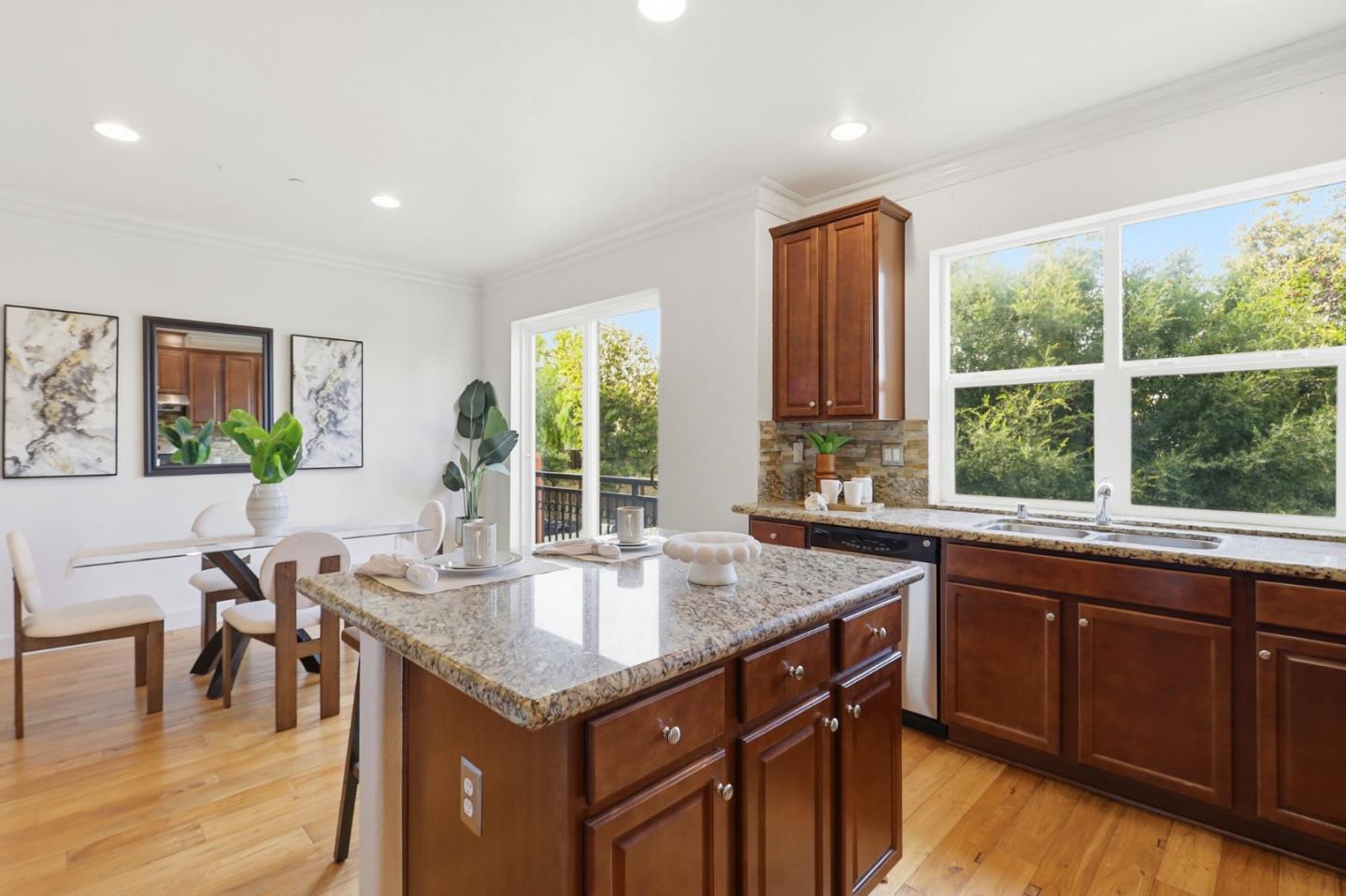 Photo #10: ML82049418 Listing: Photo #10