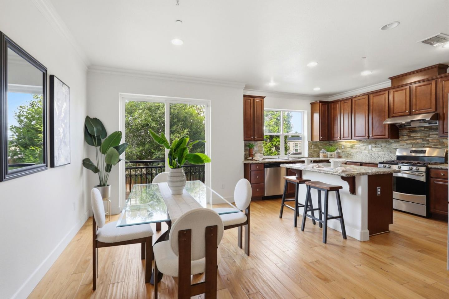 Photo #14: ML82049418 Listing: Photo #14