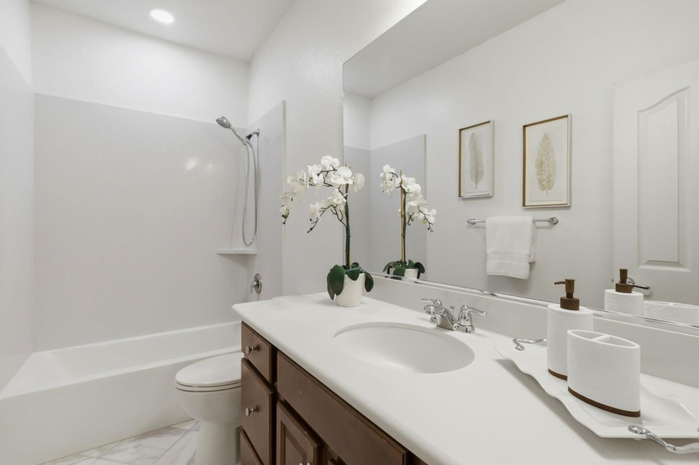 Photo #24: ML82049418 Listing: Photo #24