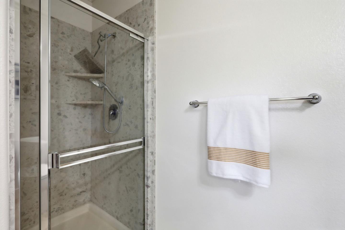 Photo #26: ML82049418 Listing: Photo #26
