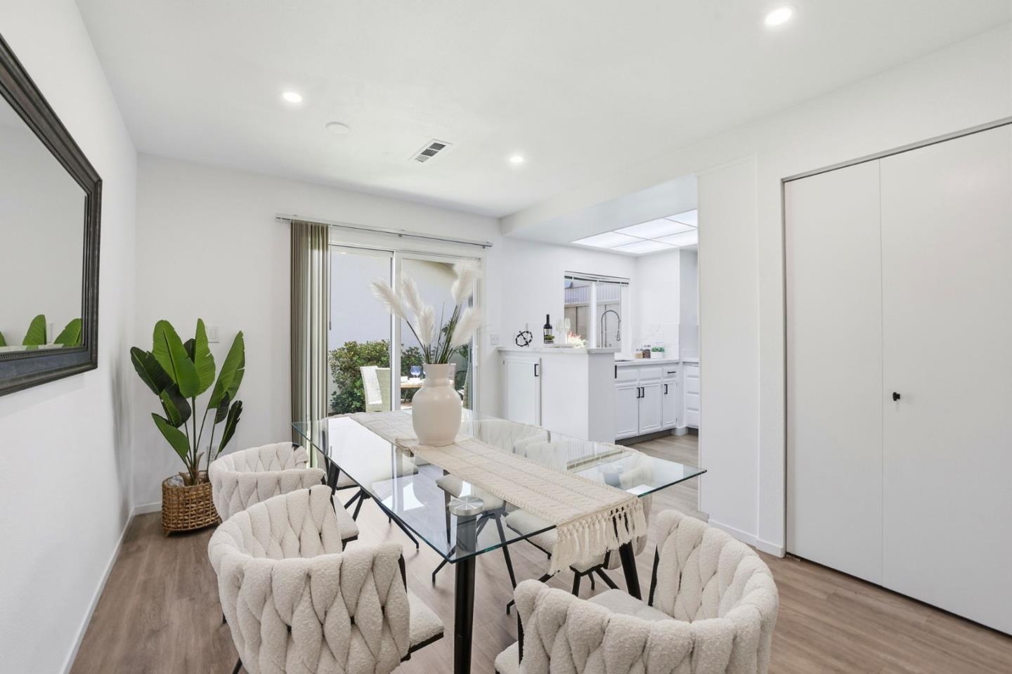 Photo #11: ML82049430 Listing: Photo #11