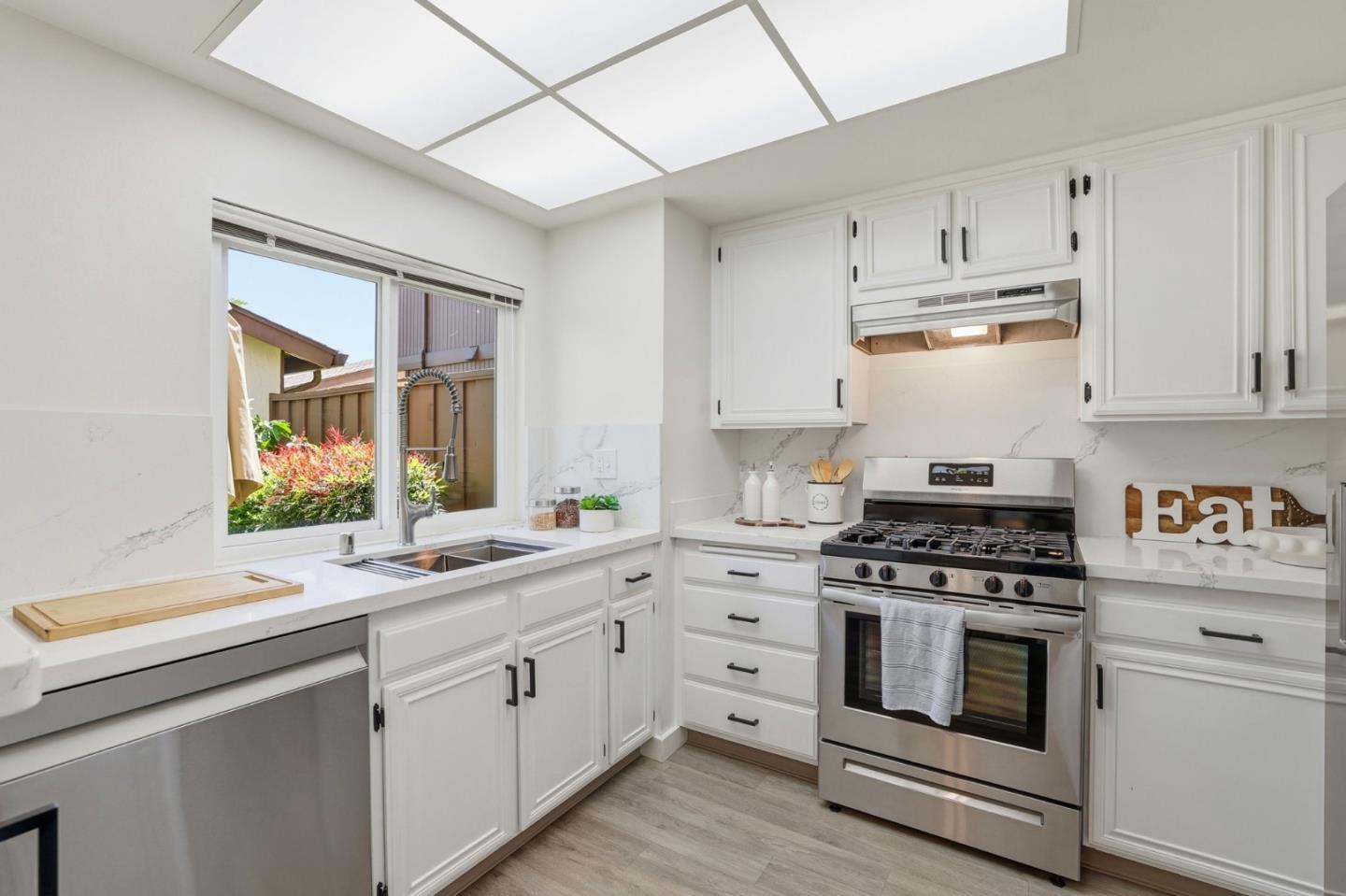 Photo #8: ML82049430 Listing: Photo #8