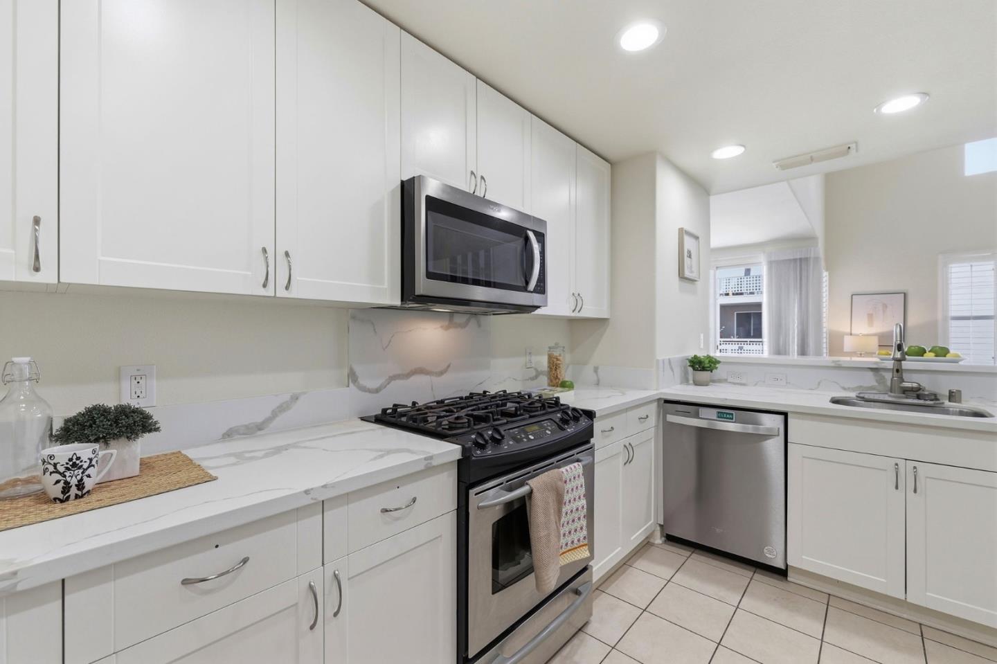 Photo #11: ML82049479 Listing: Photo #11