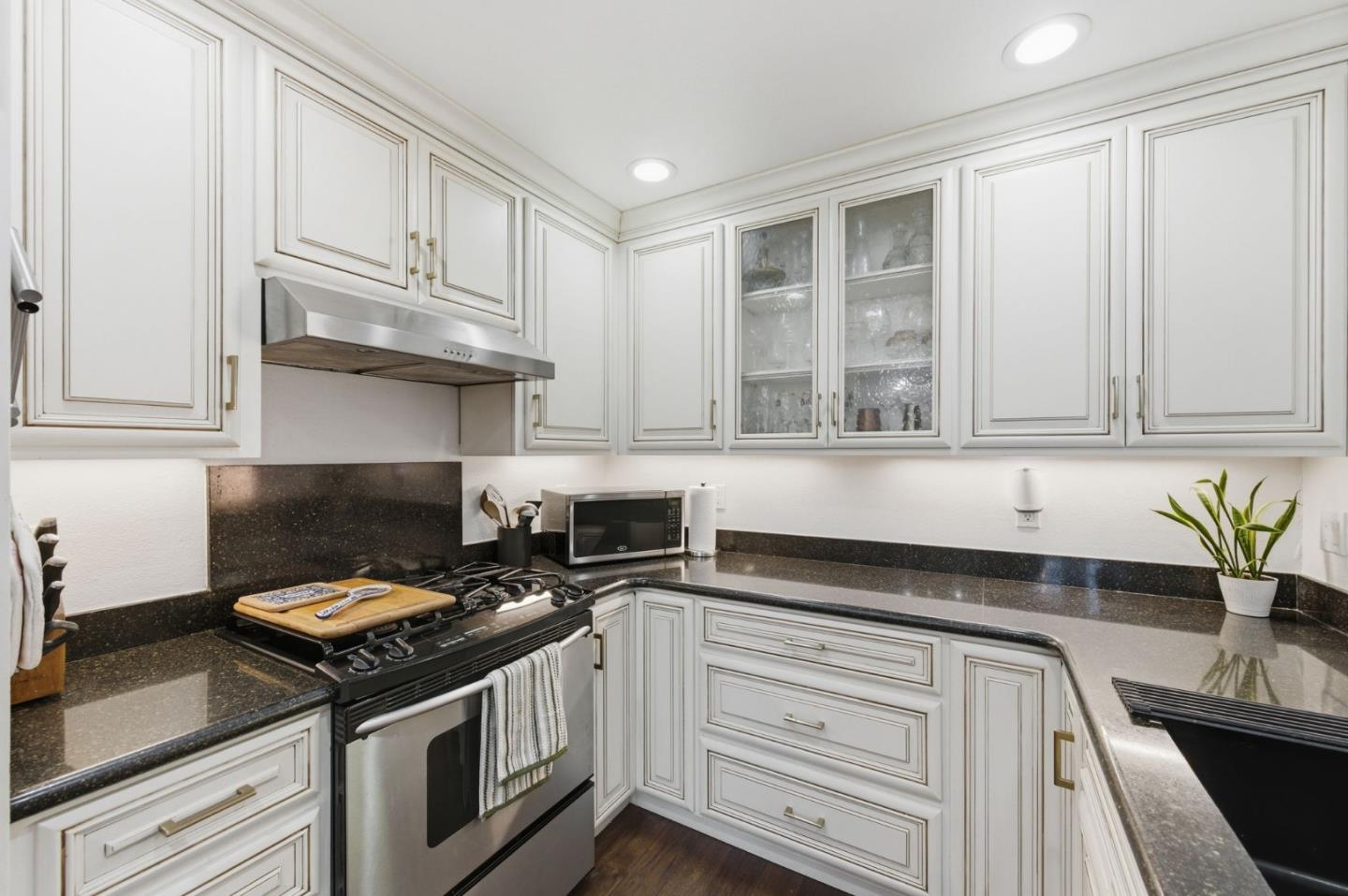 Photo #14: ML82049482 Listing: Photo #14