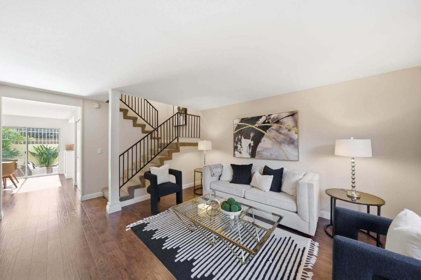 Photo #8: ML82049485 Listing: Photo #8