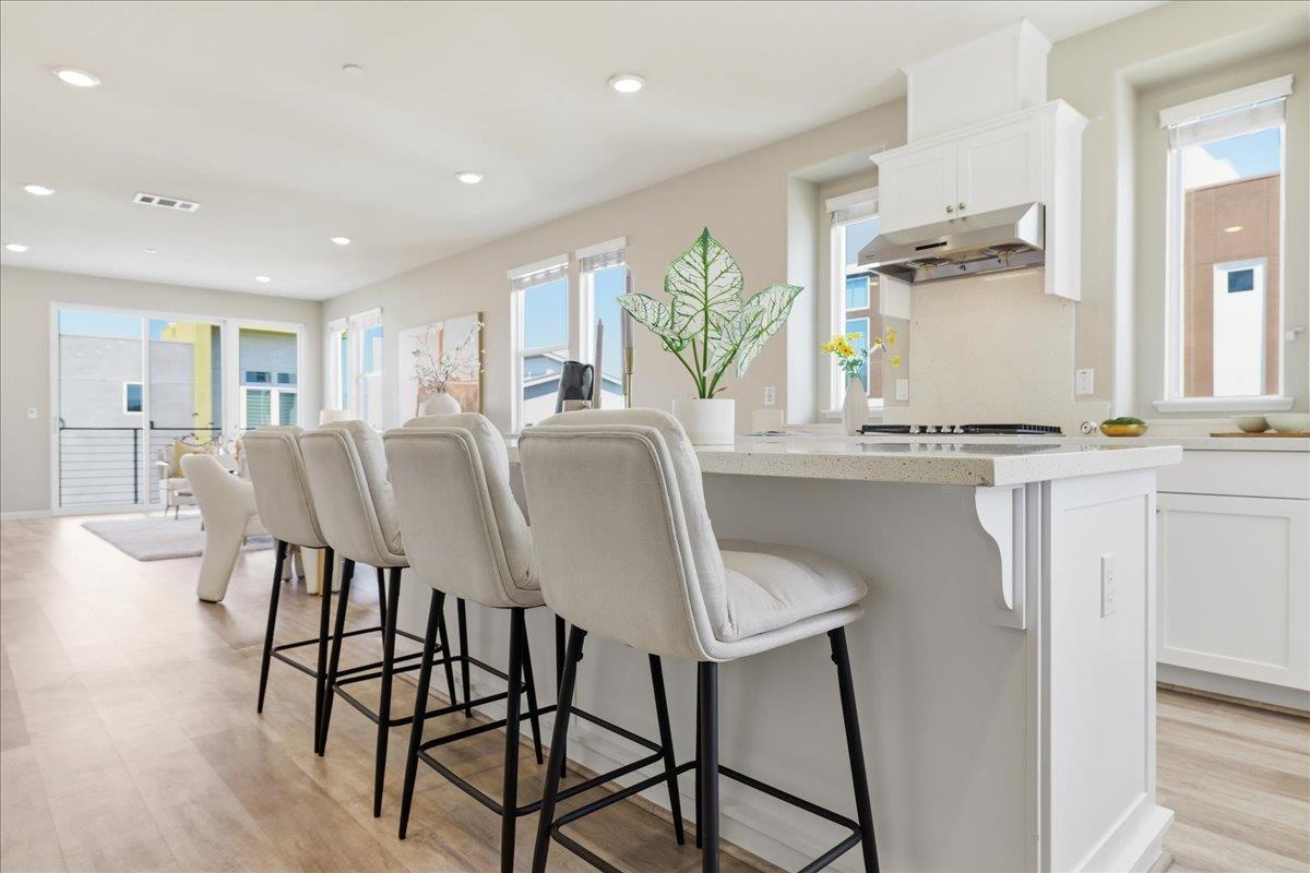 Photo #17: ML82049499 Listing: Photo #17