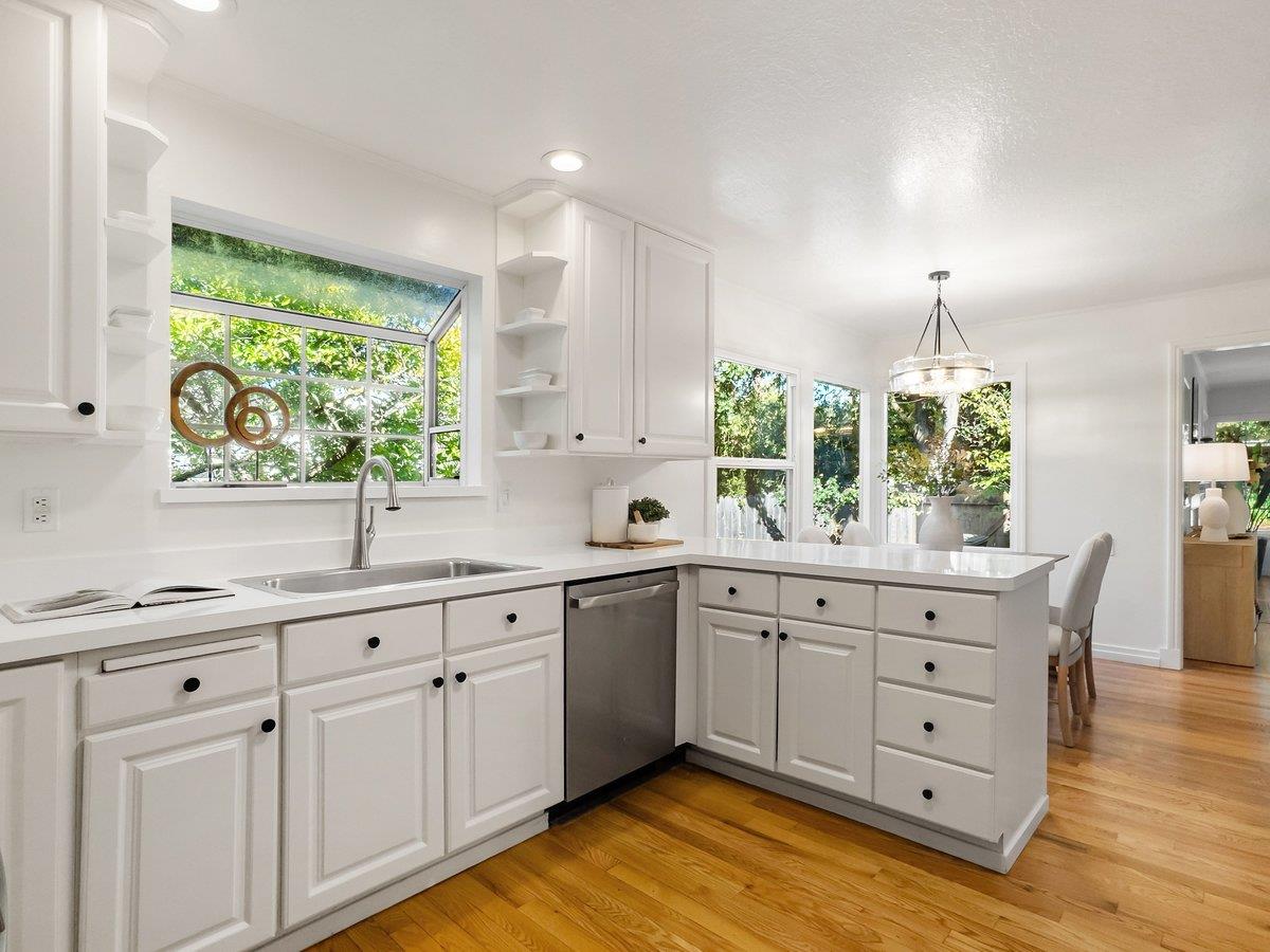 1306 EDGEWOOD RD, REDWOOD CITY, CA 94062  Photo 16