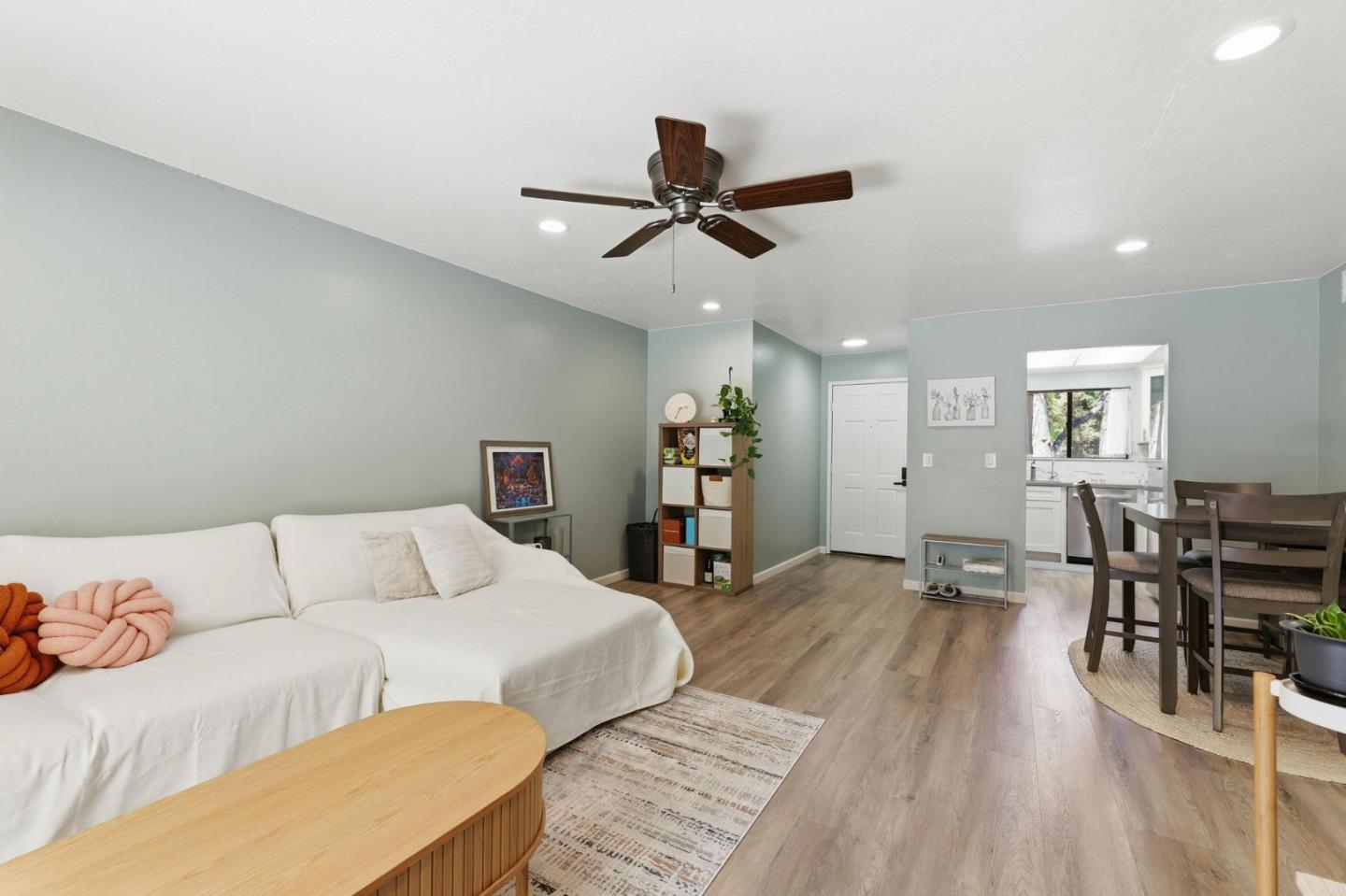 Photo #5: ML82049536 Listing: Photo #5