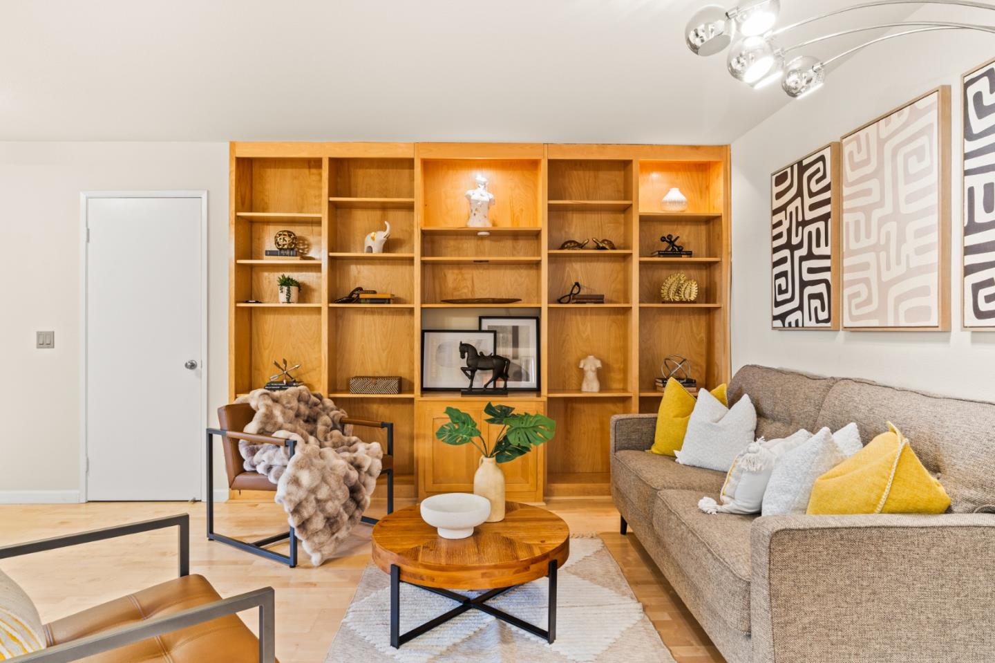Photo #11: ML82049537 Listing: Photo #11