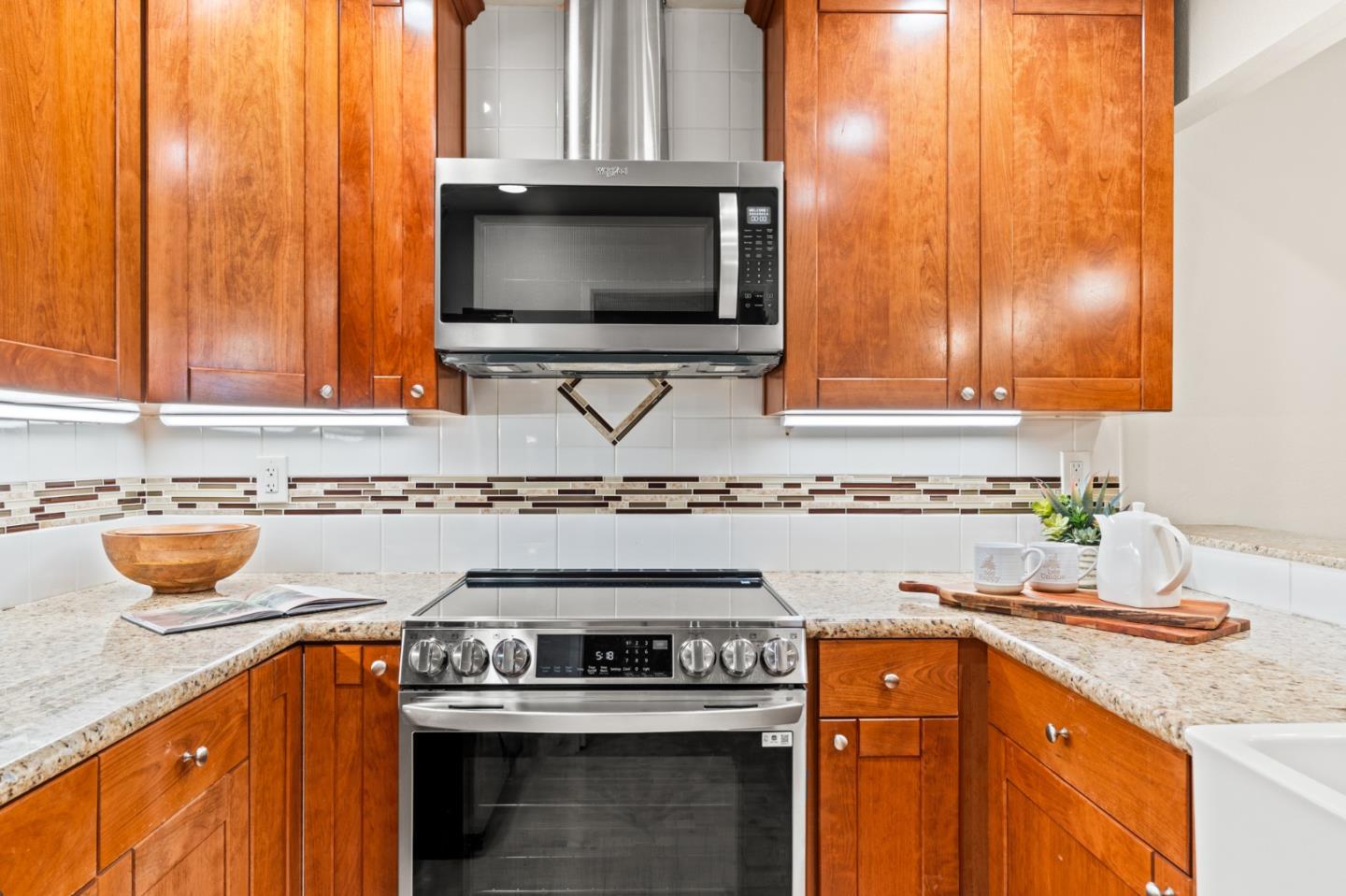 Photo #18: ML82049537 Listing: Photo #18