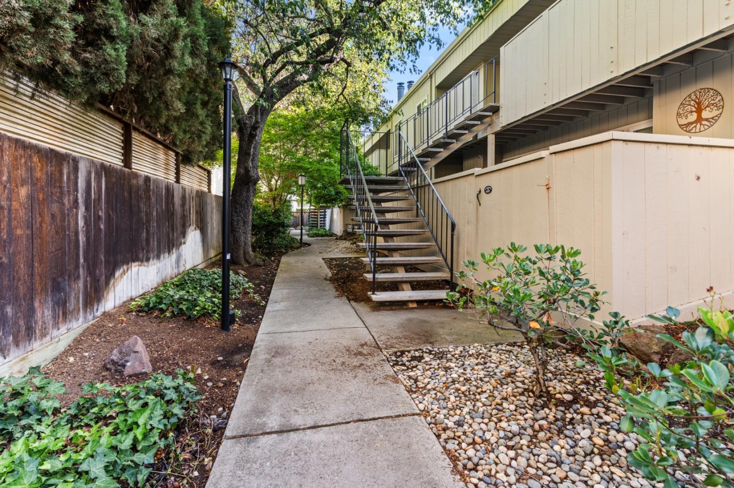 Photo #33: ML82049537 Listing: Photo #33