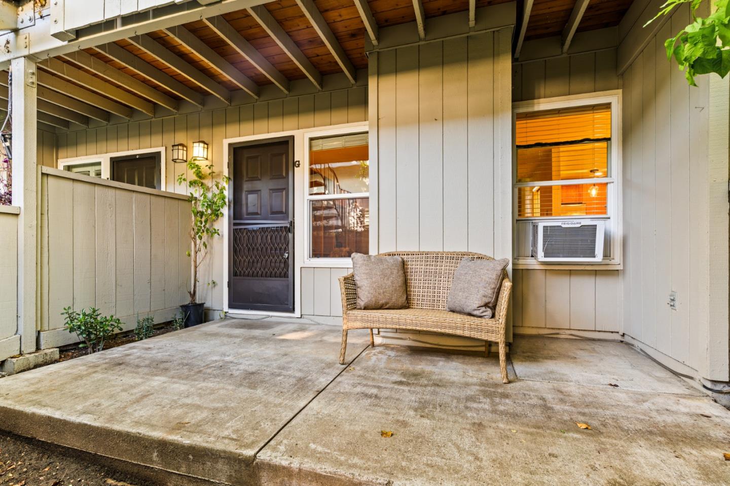 Photo #7: ML82049537 Listing: Photo #7