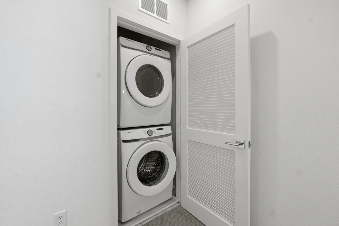 Photo #19: ML82049543 Listing: Photo #19