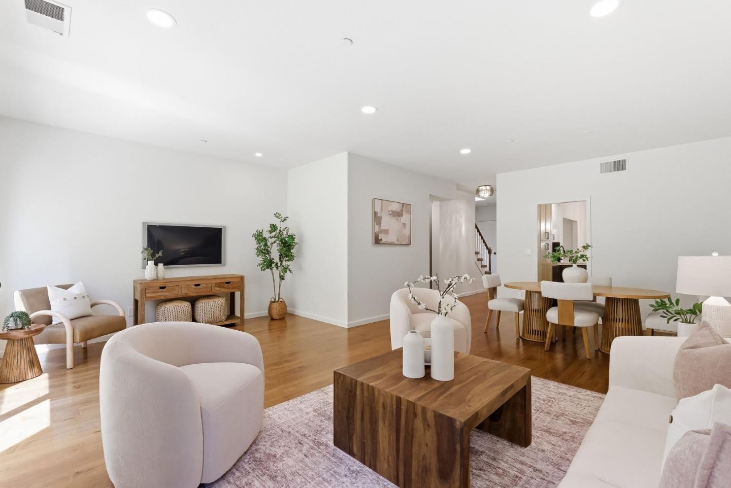 Photo #11: ML82049585 Listing: Photo #11