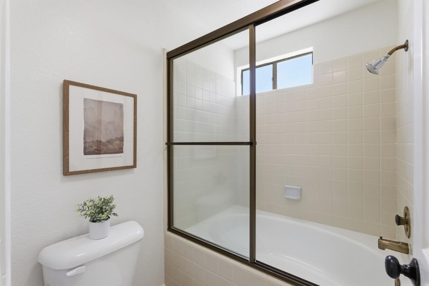 Photo #26: ML82049585 Listing: Photo #26