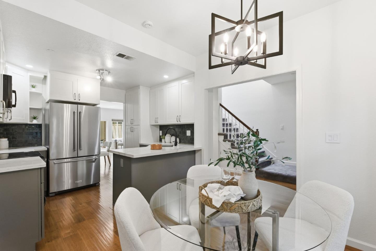 Photo #5: ML82049585 Listing: Photo #5