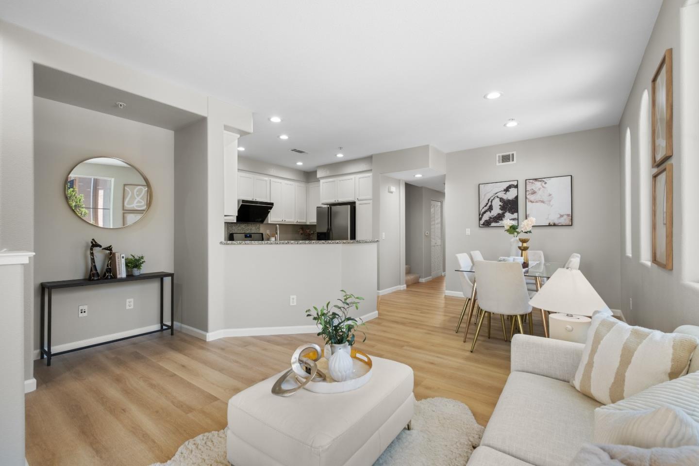 Photo #14: ML82049619 Listing: Photo #14