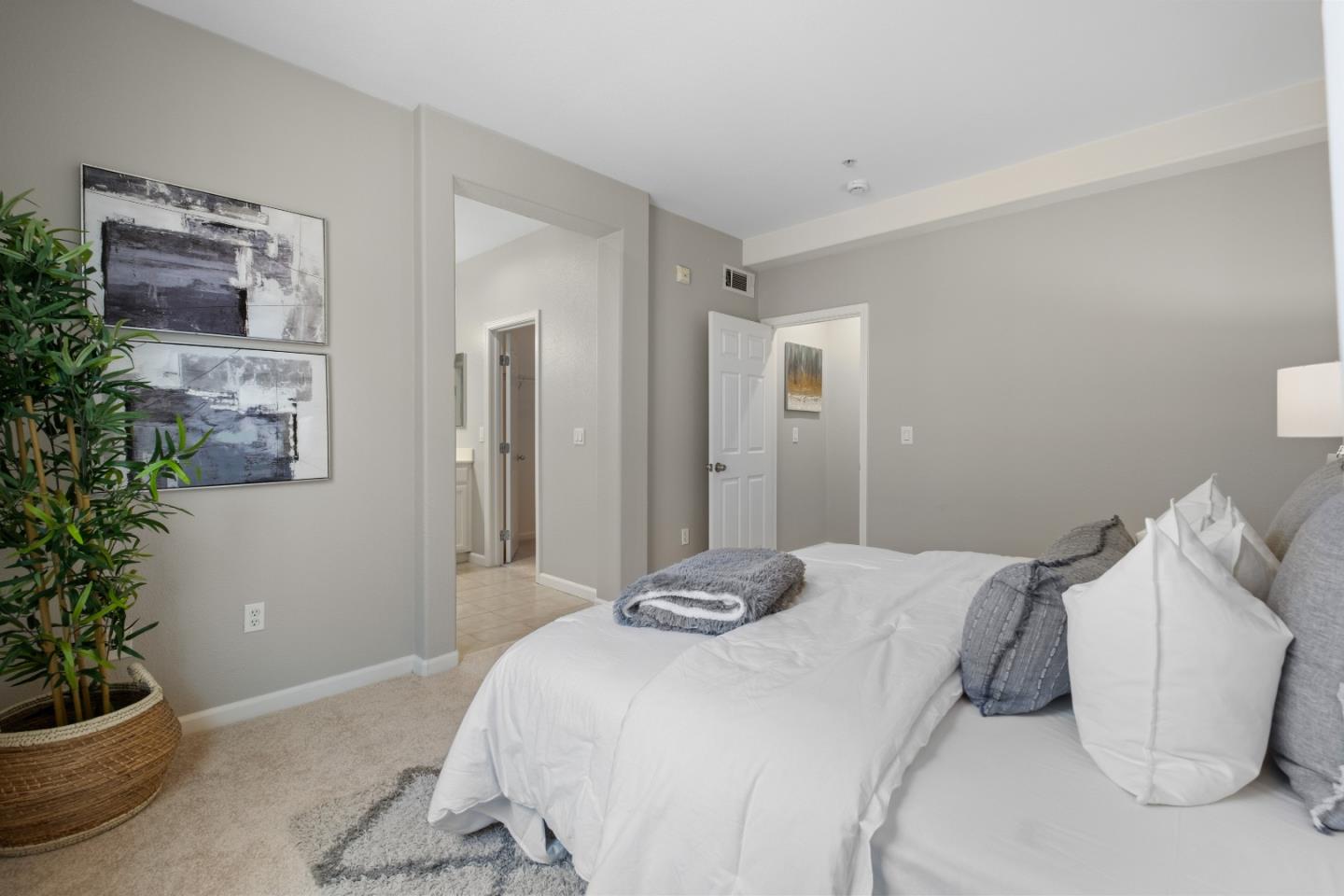 Photo #36: ML82049619 Listing: Photo #36