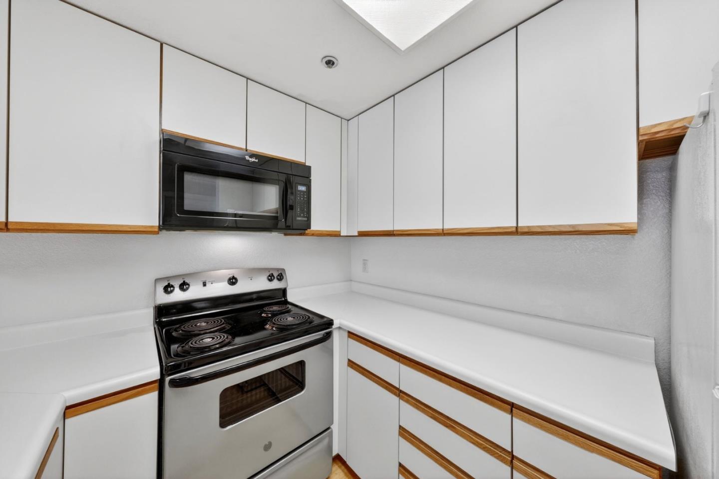 Photo #11: ML82049629 Listing: Photo #11