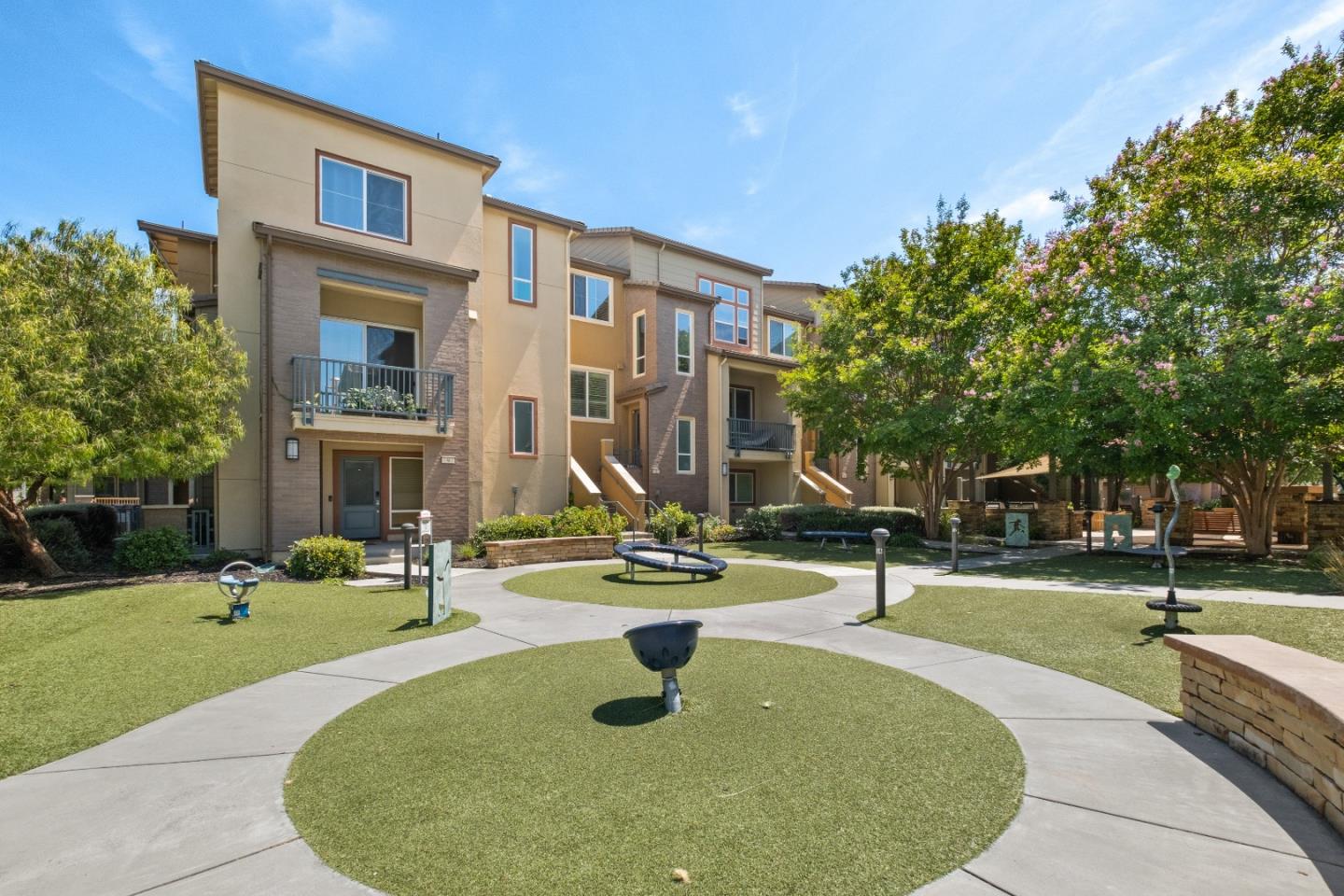 1315 Venturi DR 2, SanJose, CA 95132, Photo 7