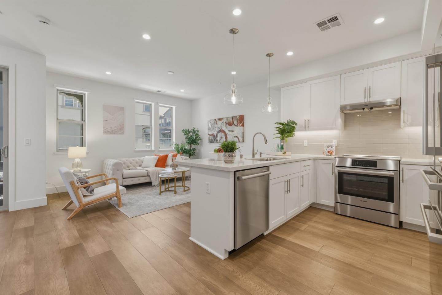 Photo #17: ML82049643 Listing: Photo #17