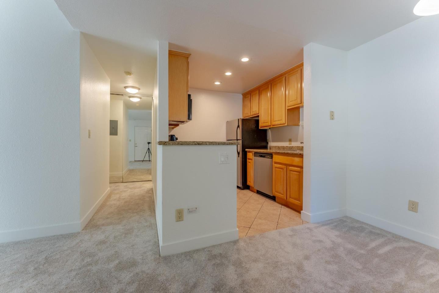 Photo #6: ML82049651 Listing: Photo #6