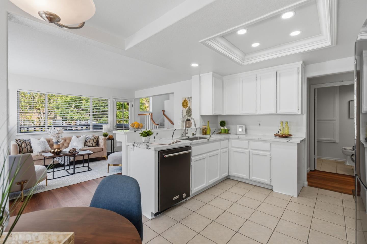 553 Mill River Ln