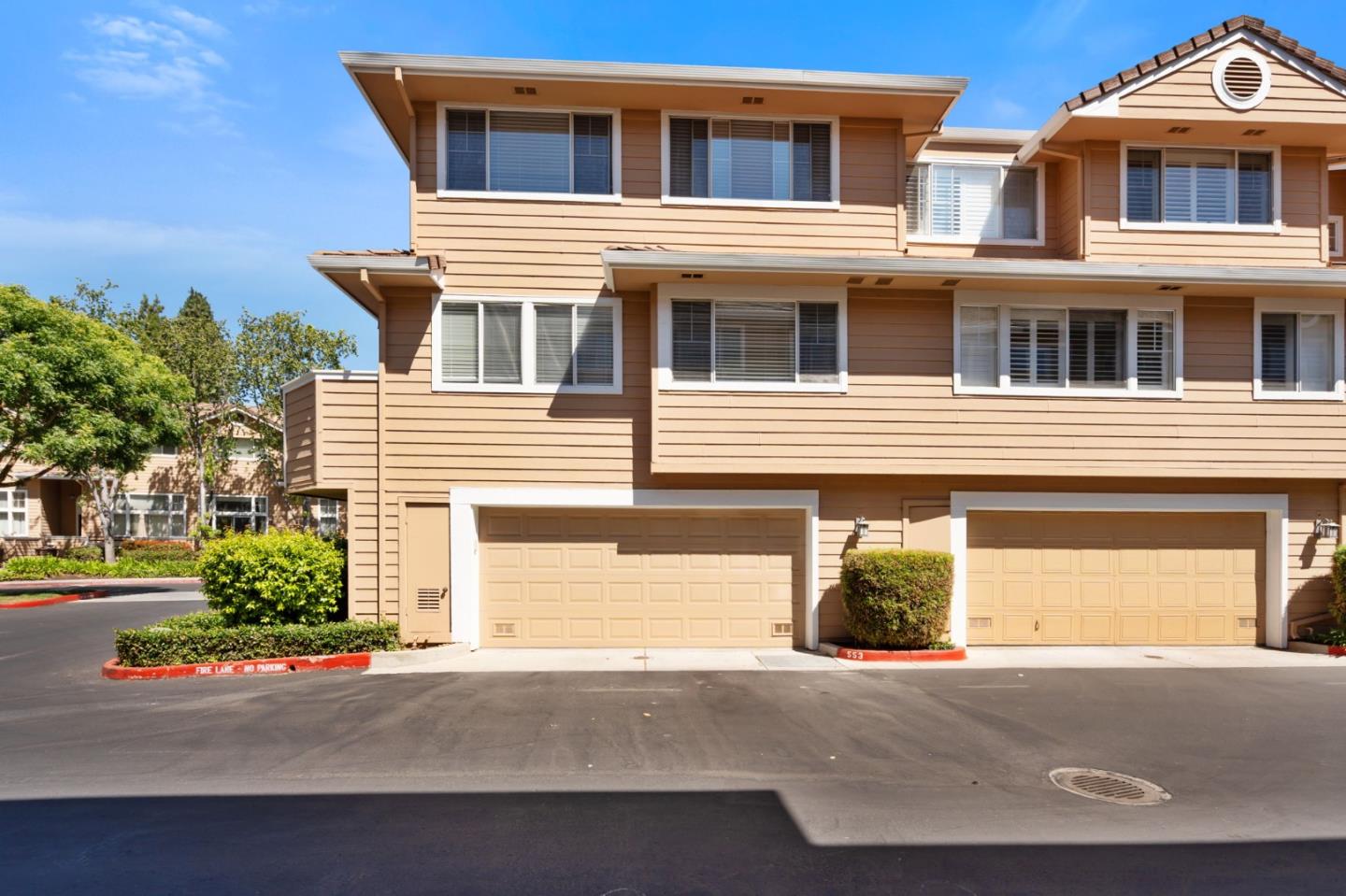 553 Mill River Ln