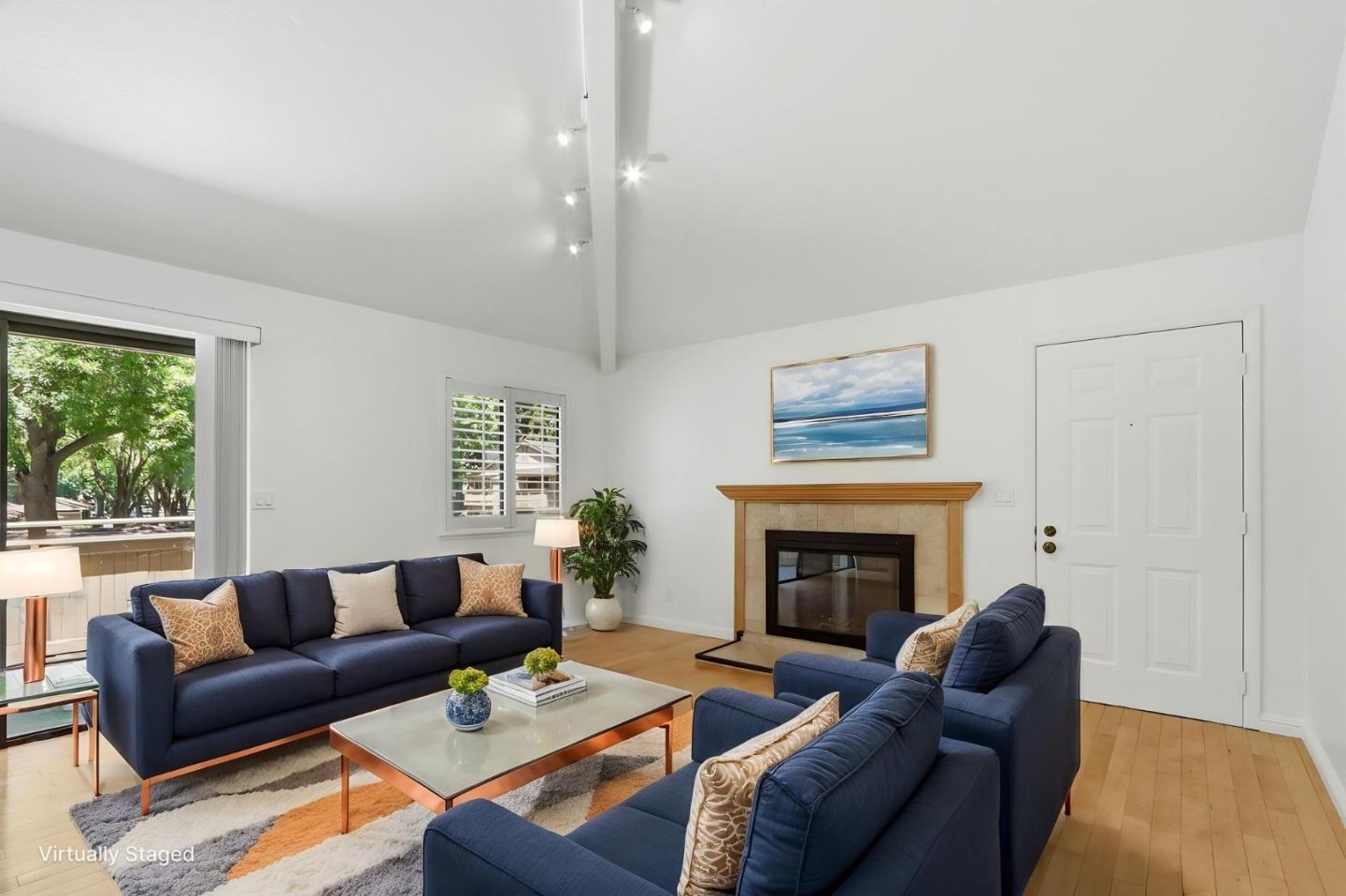 Photo #2: ML82049667 Listing: Photo #2