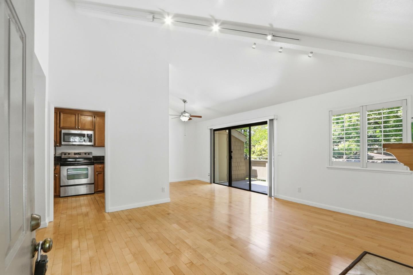 Photo #6: ML82049667 Listing: Photo #6