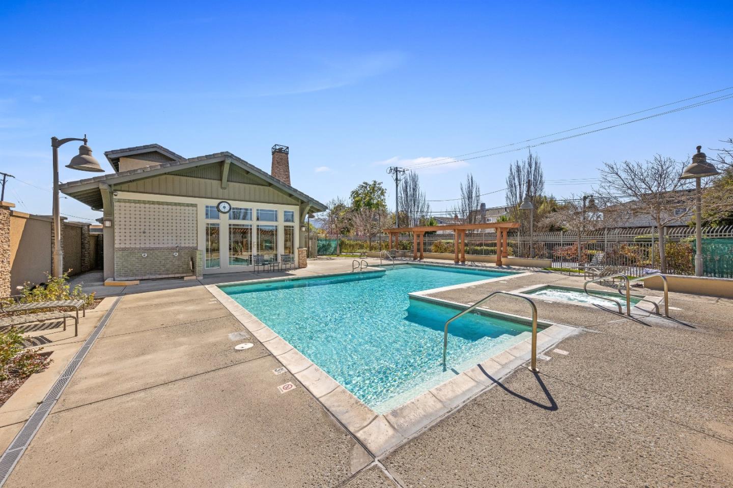 Photo #32: ML82049668 Listing: Photo #32