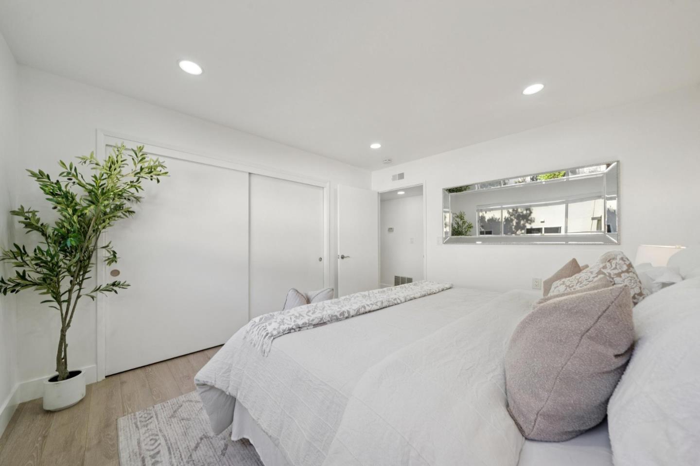 Photo #19: ML82049682 Listing: Photo #19