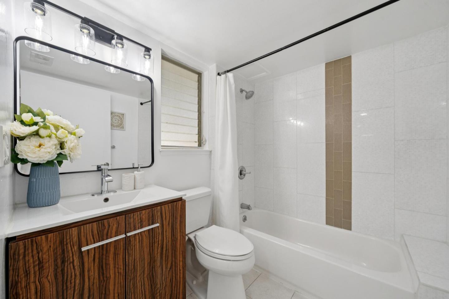 Photo #22: ML82049682 Listing: Photo #22
