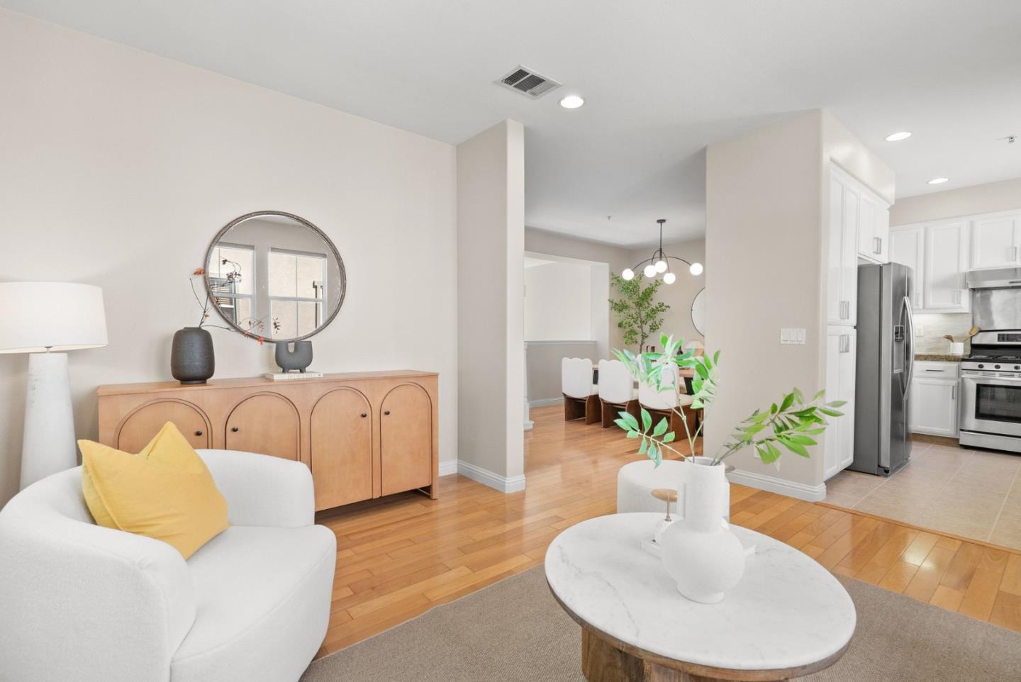 Photo #18: ML82049704 Listing: Photo #18