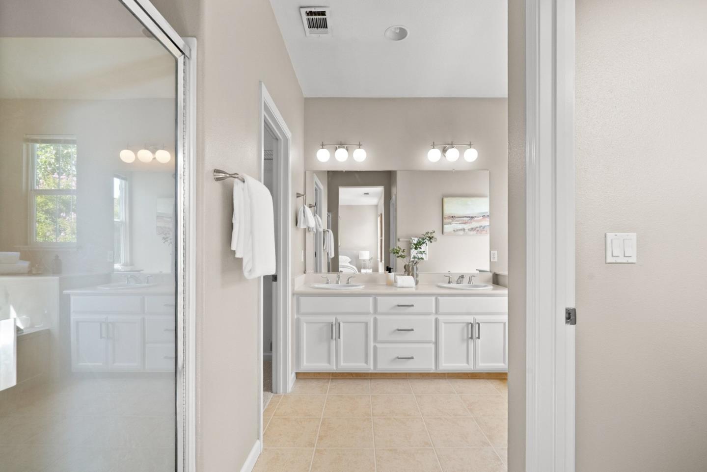 Photo #33: ML82049704 Listing: Photo #33