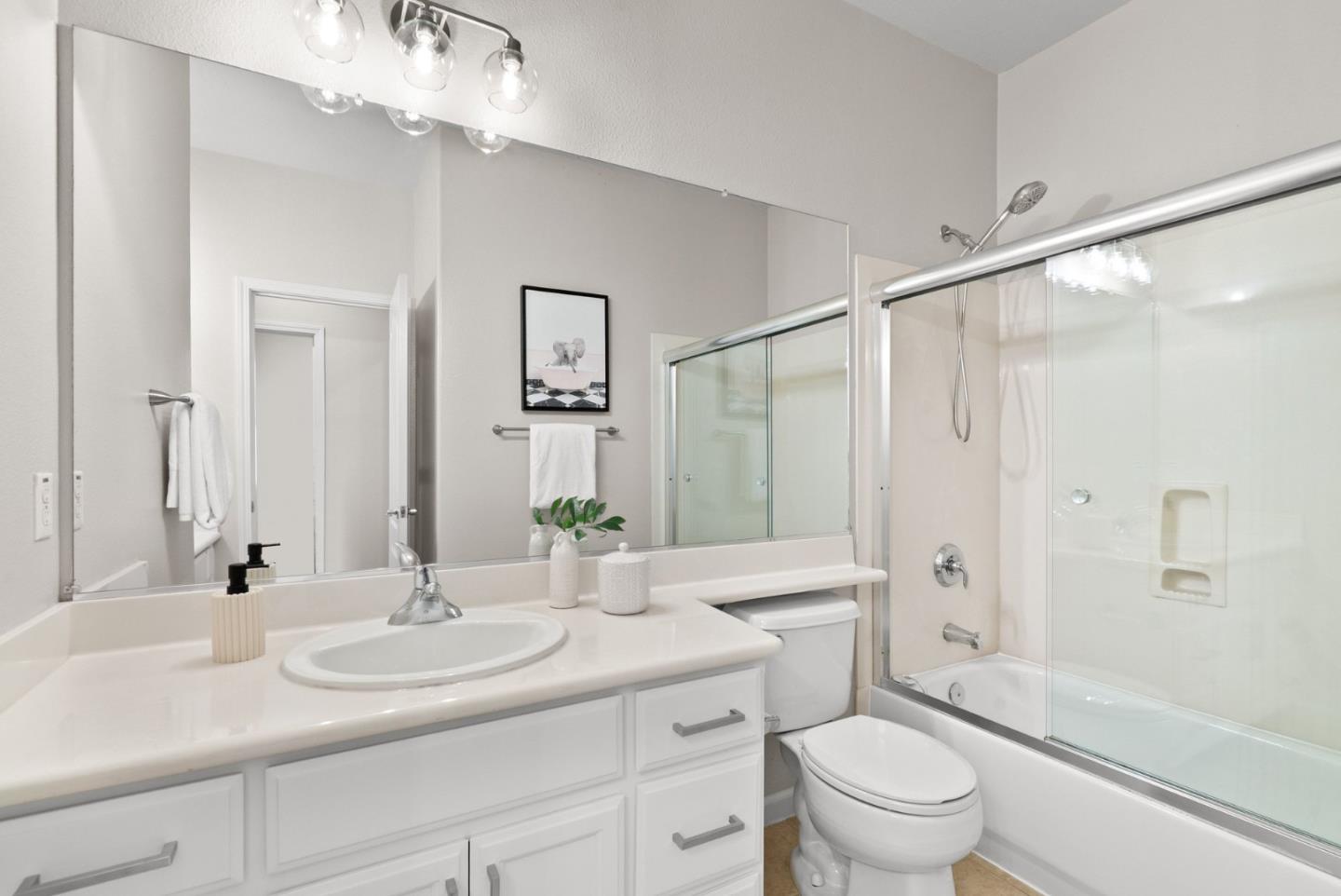 Photo #43: ML82049704 Listing: Photo #43