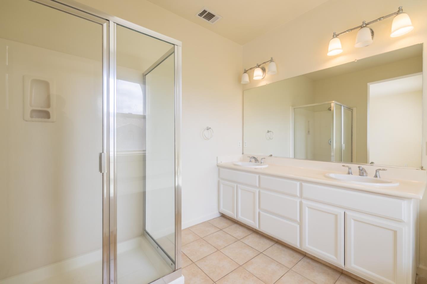 Photo #28: ML82049739 Listing: Photo #28
