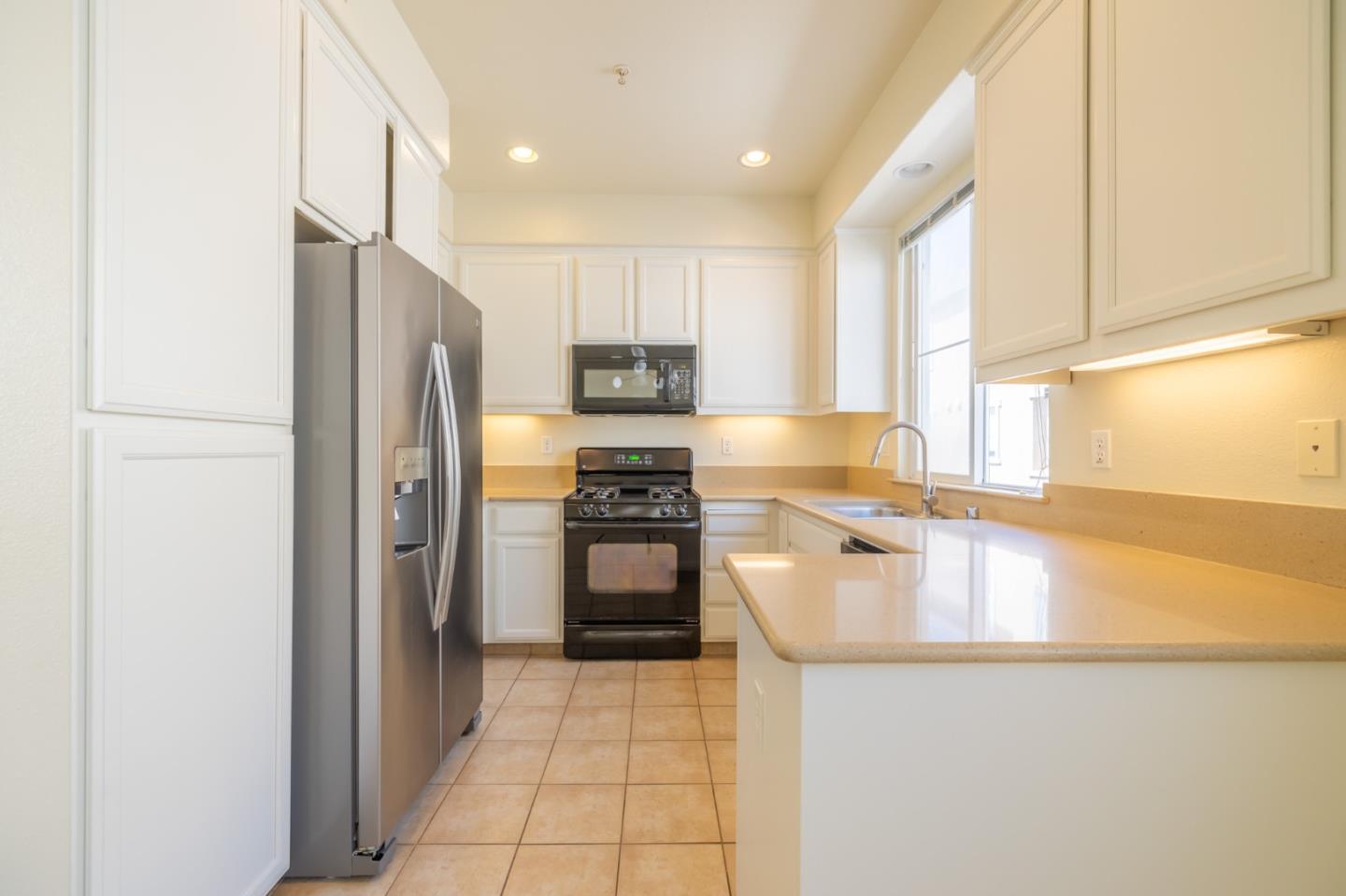 Photo #7: ML82049739 Listing: Photo #7