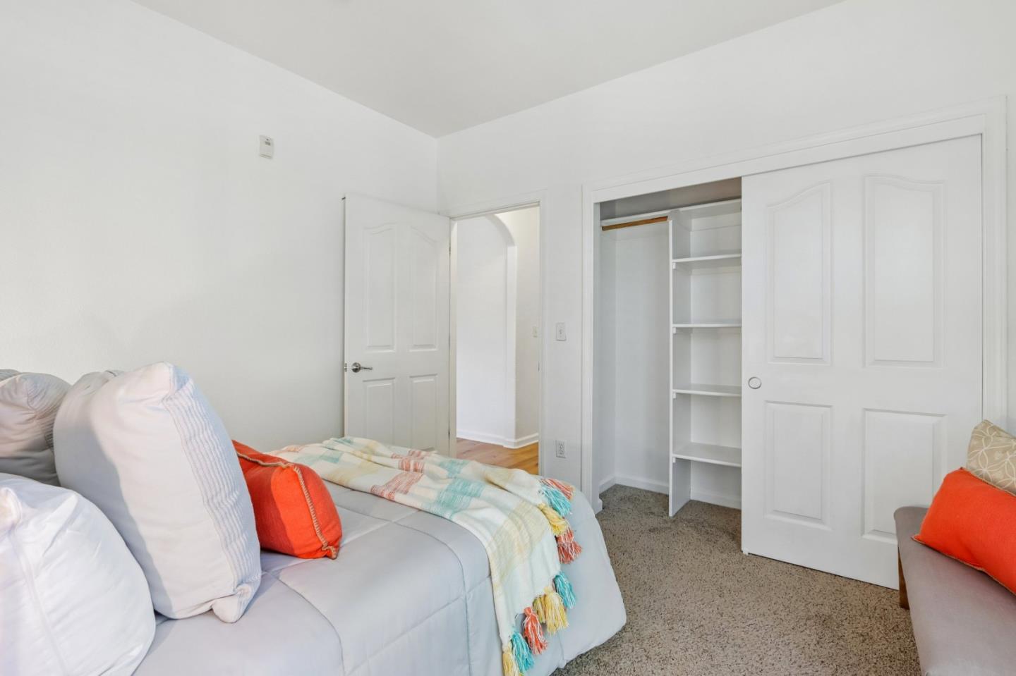 Photo #17: ML82049744 Listing: Photo #17