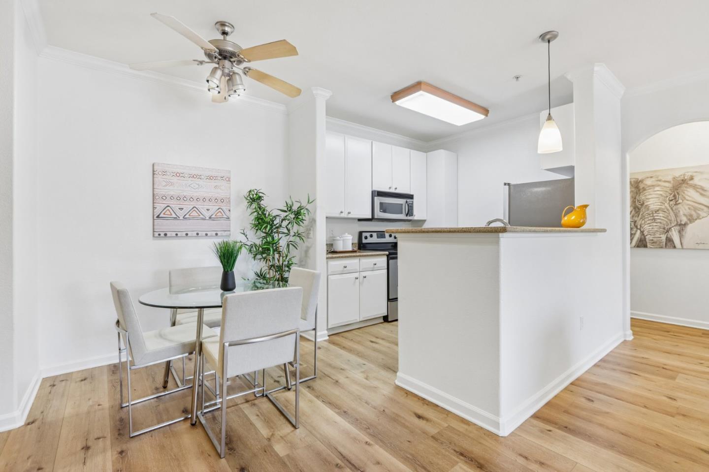 Photo #5: ML82049744 Listing: Photo #5