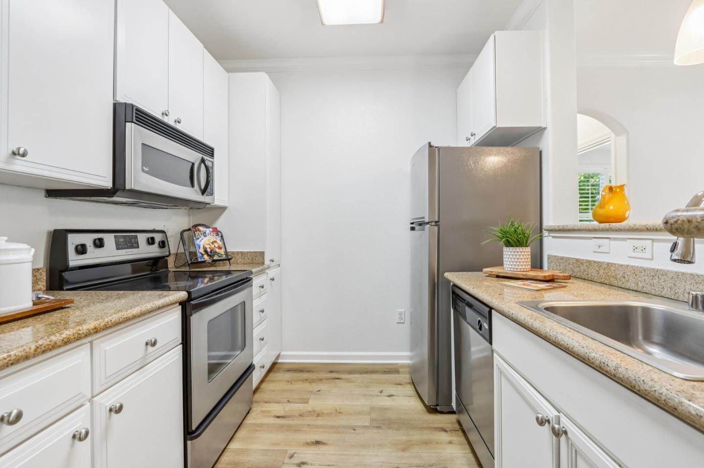 Photo #6: ML82049744 Listing: Photo #6