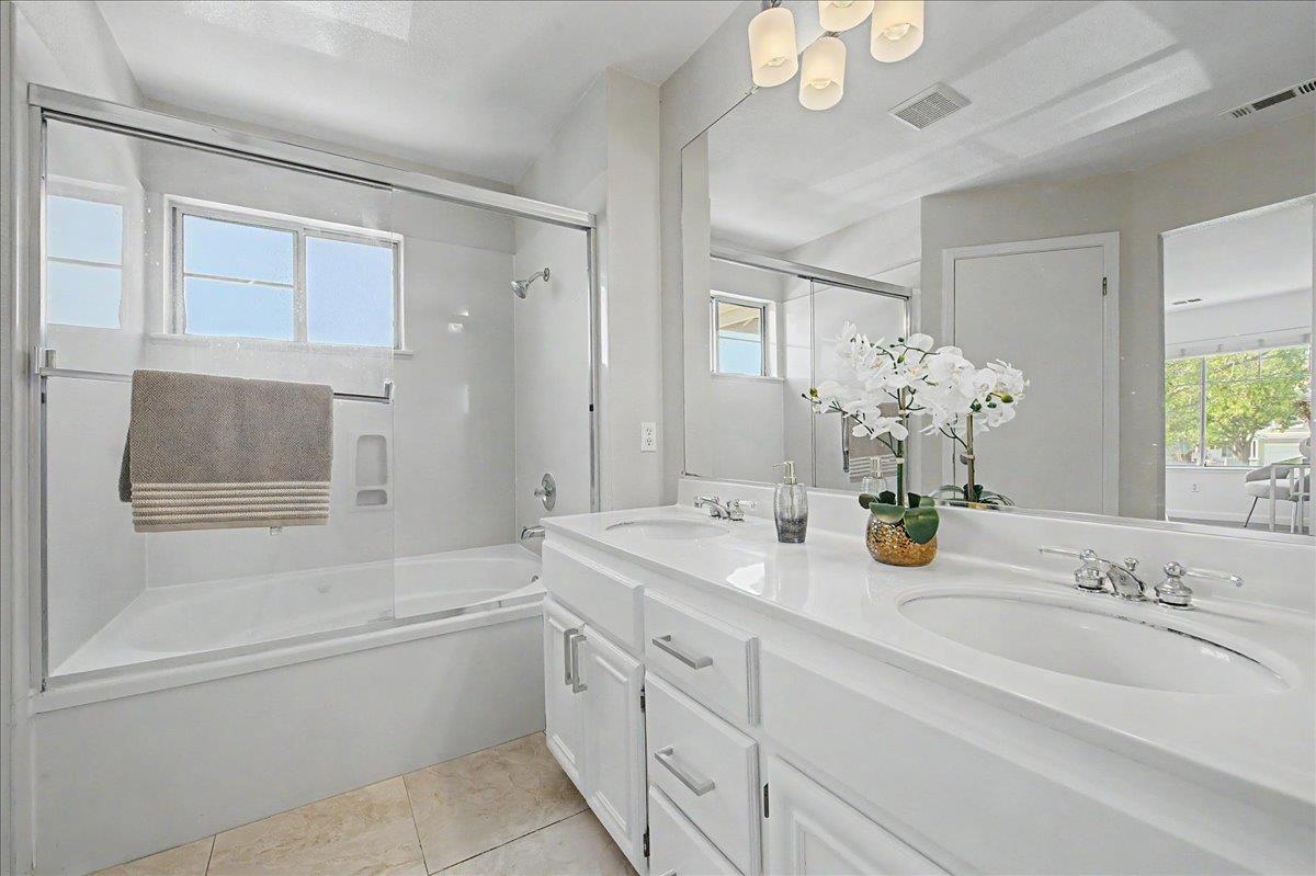Photo #13: ML82049754 Listing: Photo #13