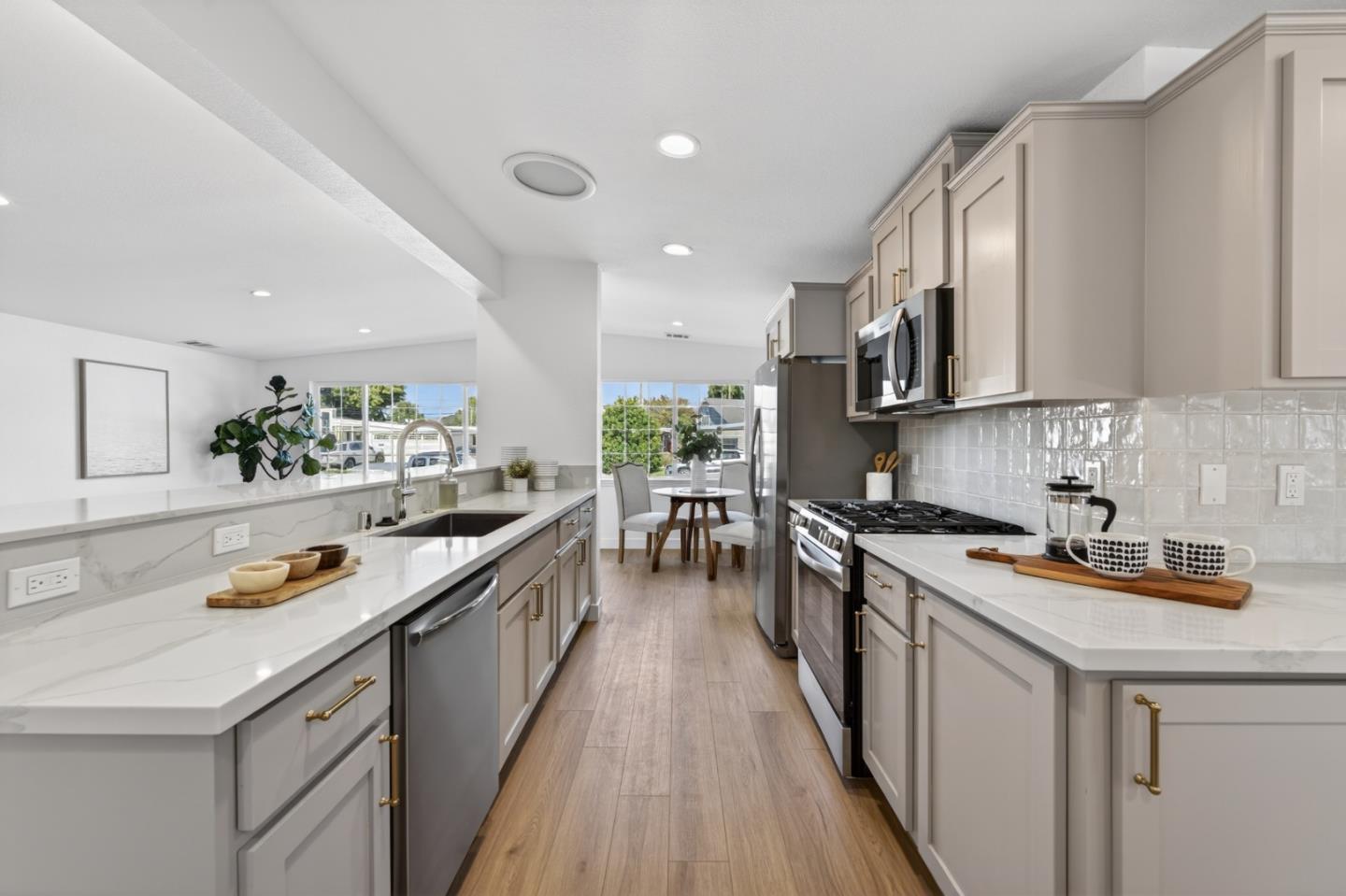 944 White DR, SantaClara, CA 95051, Photo 6