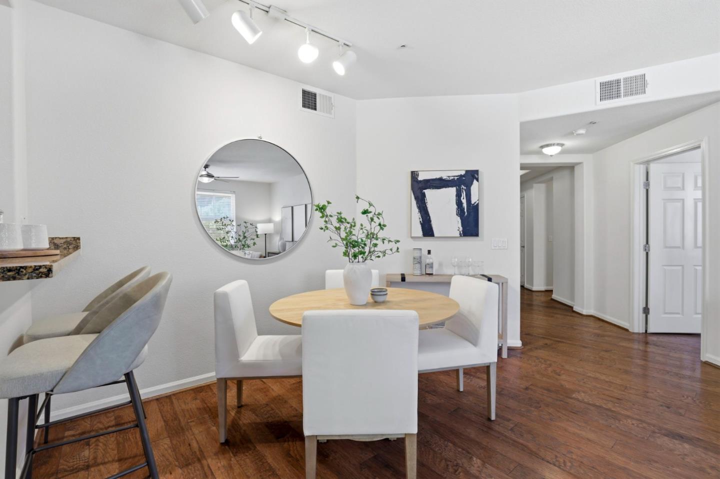 Photo #11: ML82049772 Listing: Photo #11