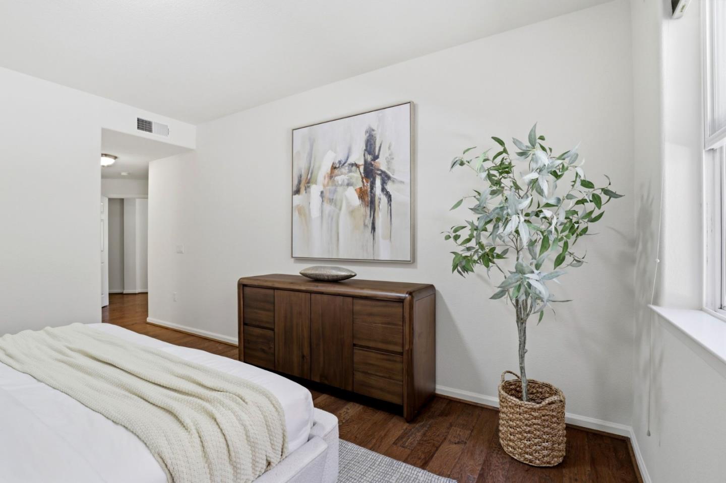 Photo #19: ML82049772 Listing: Photo #19