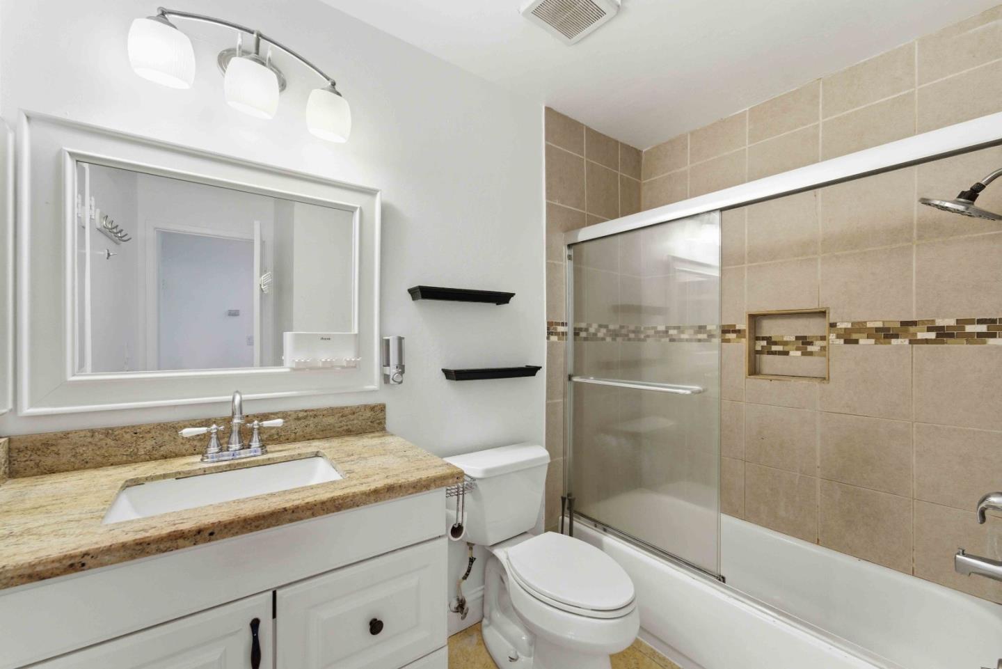 Photo #15: ML82049803 Listing: Photo #15