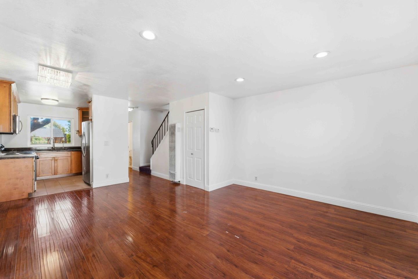 Photo #7: ML82049803 Listing: Photo #7