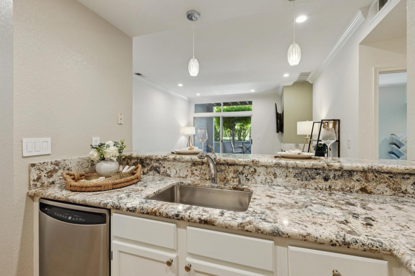 Photo #13: ML82049804 Listing: Photo #13
