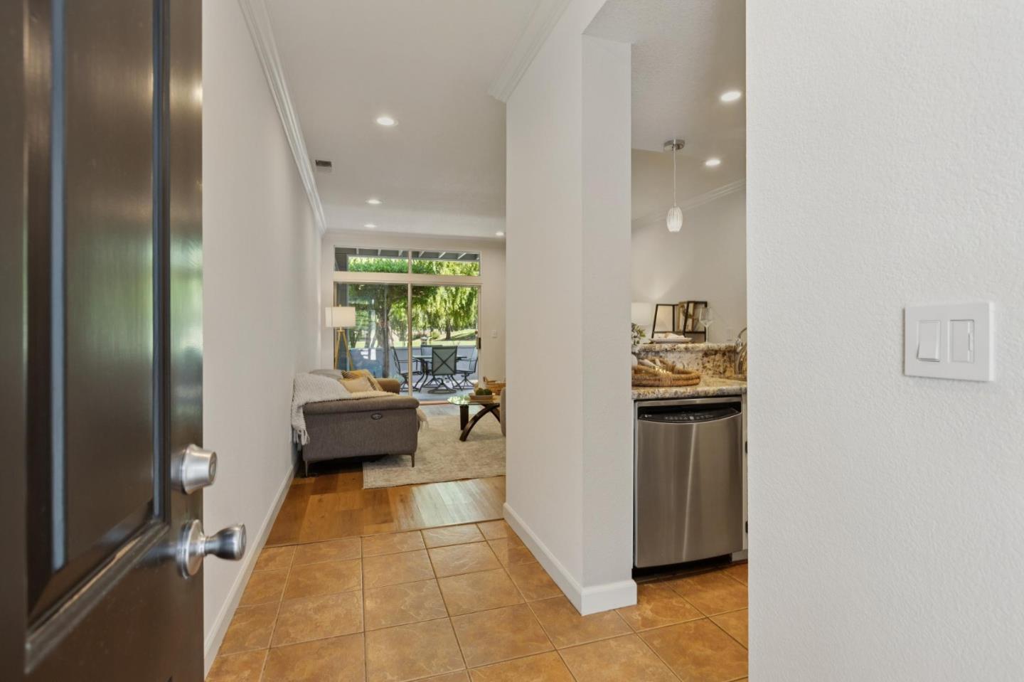 Photo #8: ML82049804 Listing: Photo #8